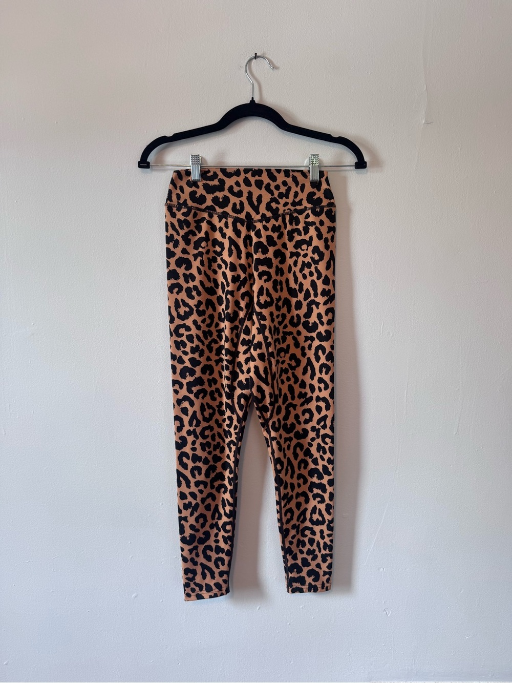 Balance Athletica Leopard Print High Rise Leggings M